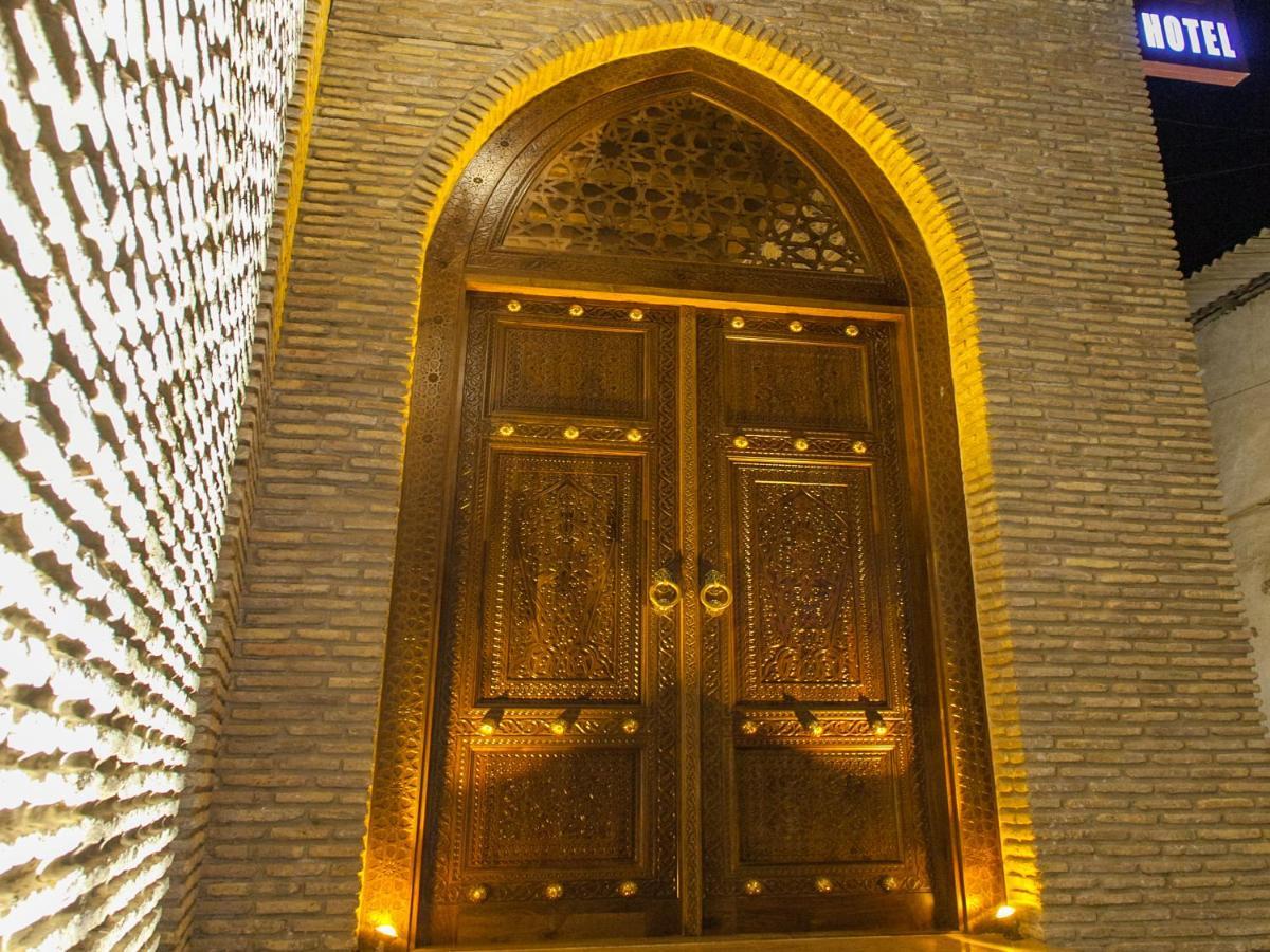 Royal Bukhara Hotel Exterior photo